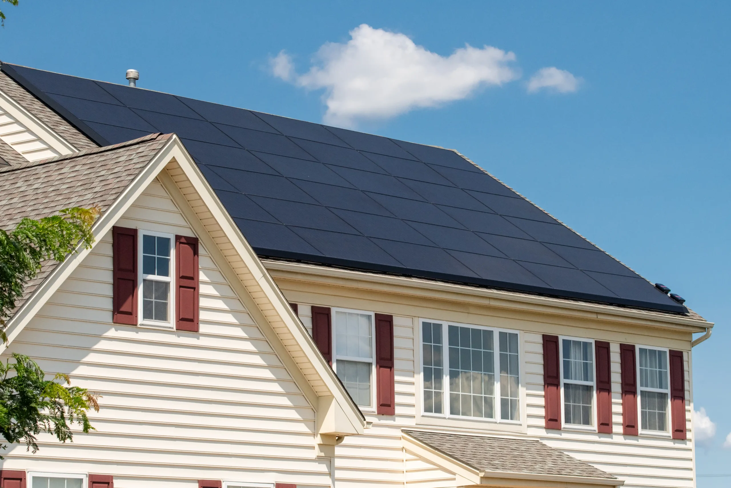 solar-photovoltaic-panels-house-roof-power-modern (2)